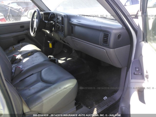 1GNEC16Z16J107500 - 2006 CHEVROLET SUBURBAN WHITE photo 5