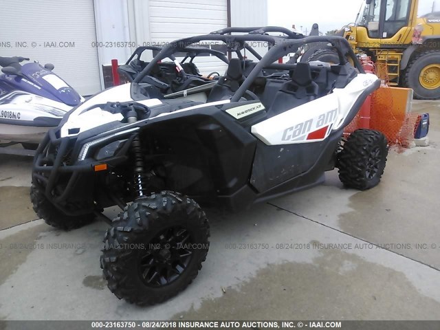 3JBVGAW24HK000266 - 2017 CAN-AM MAVERICK X3 TURBO R WHITE photo 2