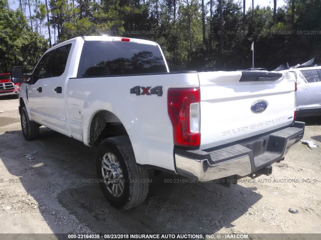 1FT7W2B66JEB91244 - 2018 FORD F250 SUPER DUTY WHITE photo 3