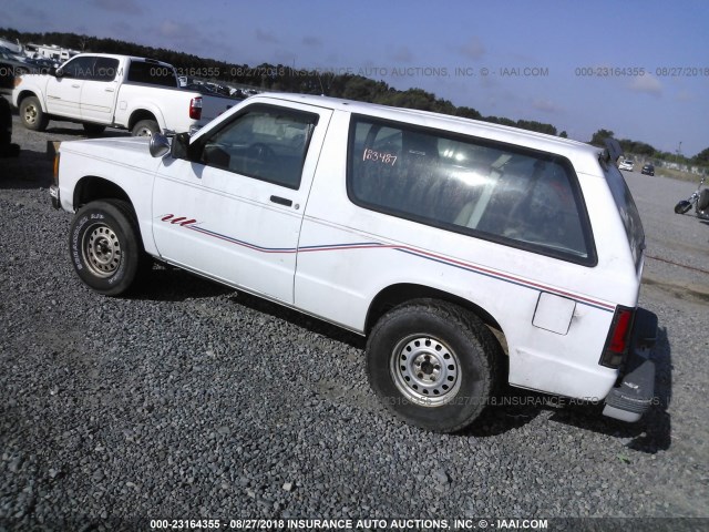 1GNCT18W8P0194930 - 1993 CHEVROLET BLAZER S10 WHITE photo 3