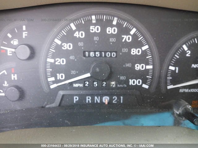 5LMPU28L3WLJ10151 - 1998 LINCOLN NAVIGATOR Schwarz Foto 7