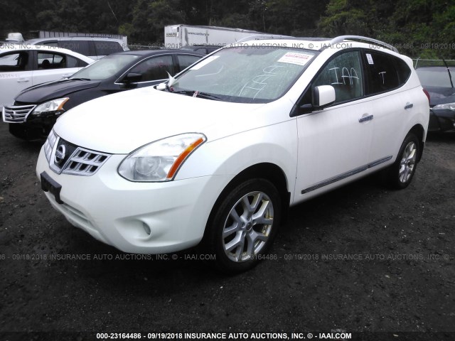 JN8AS5MV3BW299778 - 2011 NISSAN ROGUE S/SV/KROM WHITE photo 2