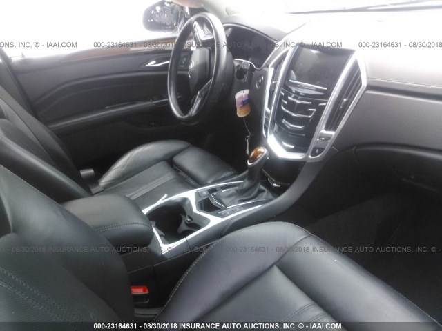 3GYFNBE34GS533668 - 2016 CADILLAC SRX LUXURY COLLECTION SILVER photo 5