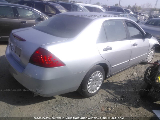 1HGCM56147A087101 - 2007 HONDA ACCORD VALUE SILVER photo 4