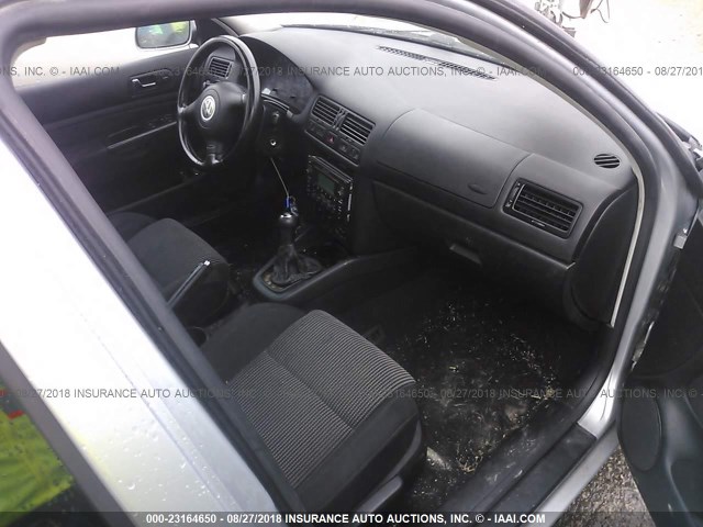 3VWPE69M13M163425 - 2003 VOLKSWAGEN JETTA WOLFSBURG 银色 照片 5