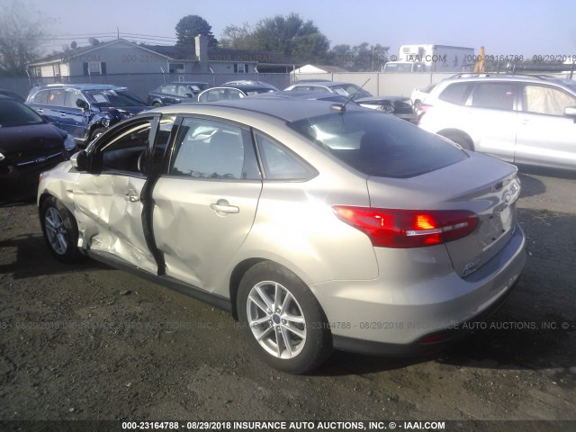 1FADP3F20FL247362 - 2015 FORD FOCUS SE GOLD photo 3