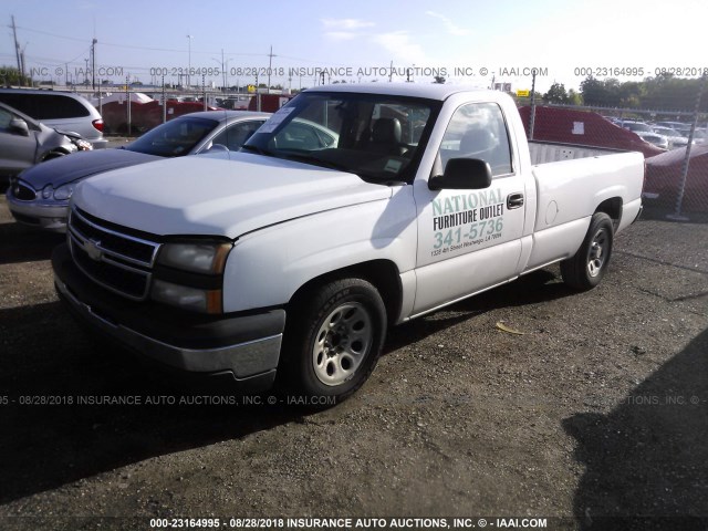 3GCEC14X66G263026 - 2006 CHEVROLET SILVERADO C1500 WHITE photo 2