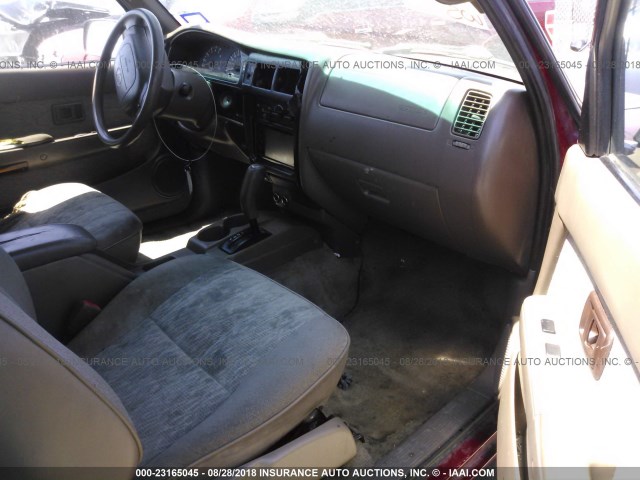 4TASM92N1XZ525094 - 1999 TOYOTA TACOMA XTRACAB PRERUNNER მუქწითელი ფოტო 5