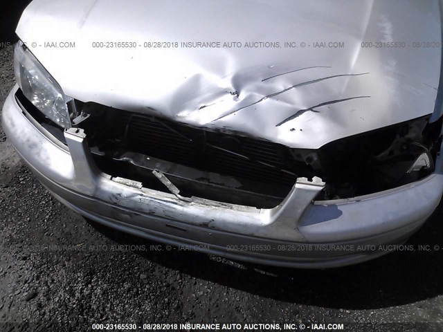 4T1BG22K3YU751995 - 2000 TOYOTA CAMRY CE/LE/XLE 金色 照片 6