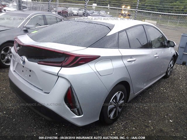 JTDKARFP9H3054745 - 2017 TOYOTA PRIUS PRIME  银色 照片 4