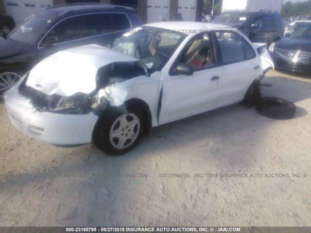 1G1JF524127477927 - 2002 CHEVROLET CAVALIER LS WHITE photo 2