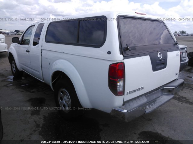 1N6BD06T37C422610 - 2007 NISSAN FRONTIER KING CAB XE WHITE photo 3