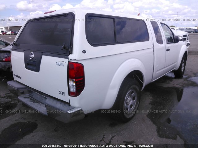 1N6BD06T37C422610 - 2007 NISSAN FRONTIER KING CAB XE WHITE photo 4