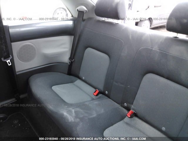 3VWBK31C65M417931 - 2005 VOLKSWAGEN NEW BEETLE GL 灰色 照片 8