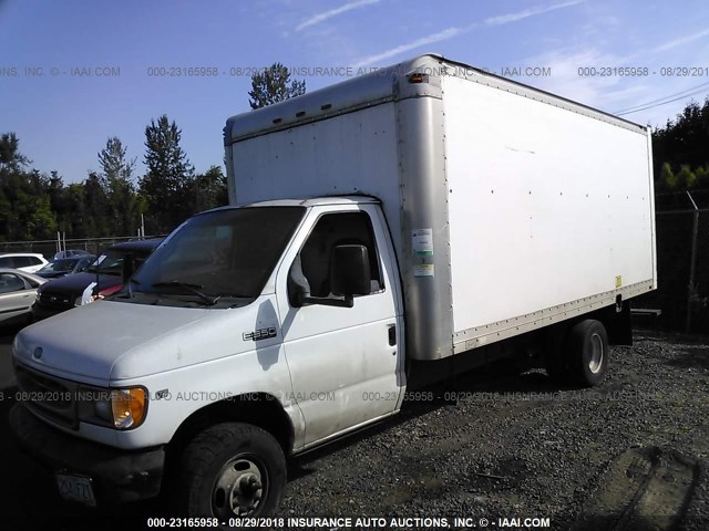 1FDWE35LX2HB17746 - 2002 FORD ECONOLINE E350 SUPER DUTY CTWAY VAN WHITE photo 2