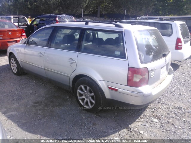 WVWVD63B54E297477 - 2004 VOLKSWAGEN PASSAT GLS SILVER photo 3