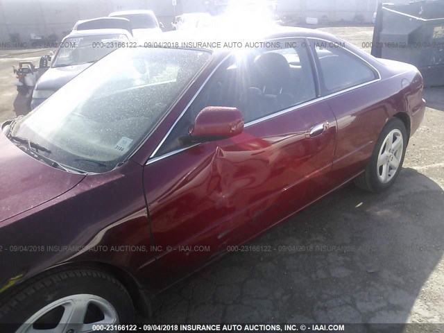 19UYA42611A037015 - 2001 ACURA 3.2CL TYPE-S RED photo 6