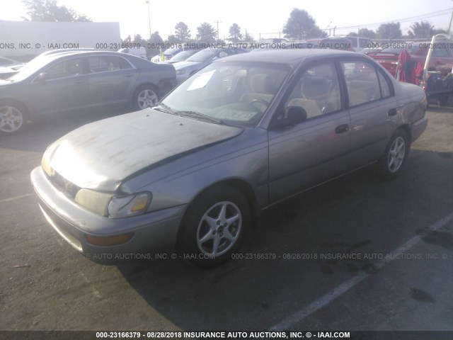 1NXAE09B8SZ289470 - 1995 TOYOTA COROLLA LE/DX GRAY photo 2