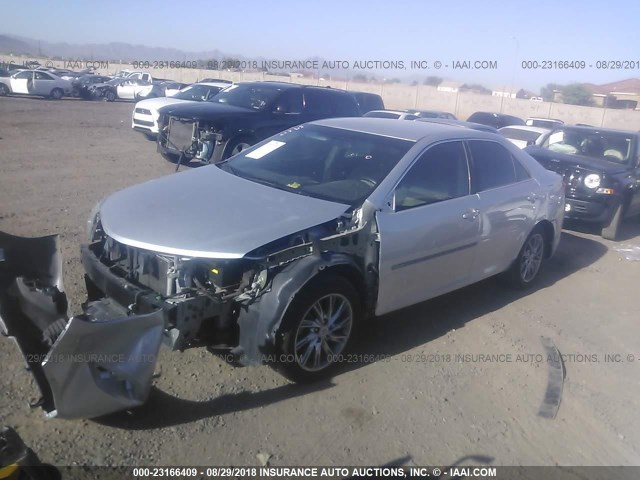 4T4BF1FK0CR247684 - 2012 TOYOTA CAMRY SE/LE/XLE SILVER photo 2