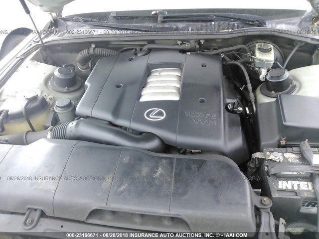 JT8BH28F4W0133003 - 1998 LEXUS LS 400 SILVER photo 10