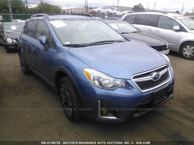 JF2GPANC8H8219628 - 2017 SUBARU CROSSTREK LIMITED BLUE photo 1