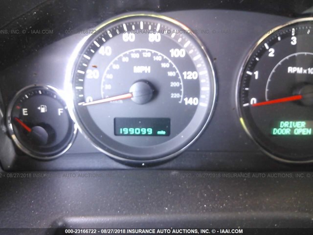 1J8HH48N36C253803 - 2006 JEEP COMMANDER BLACK photo 7