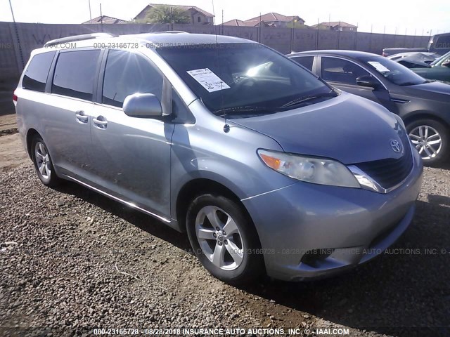 5TDKK3DCXBS134667 - 2011 TOYOTA SIENNA LE SILVER photo 1