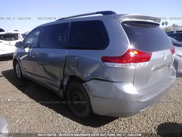 5TDKK3DCXBS134667 - 2011 TOYOTA SIENNA LE SILVER photo 3