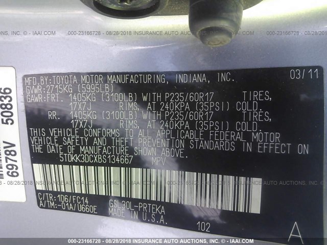 5TDKK3DCXBS134667 - 2011 TOYOTA SIENNA LE SILVER photo 9