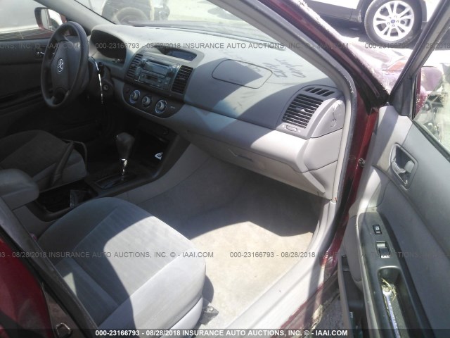 4T1BF32K95U105770 - 2005 TOYOTA CAMRY LE/XLE/SE Bordo foto 5