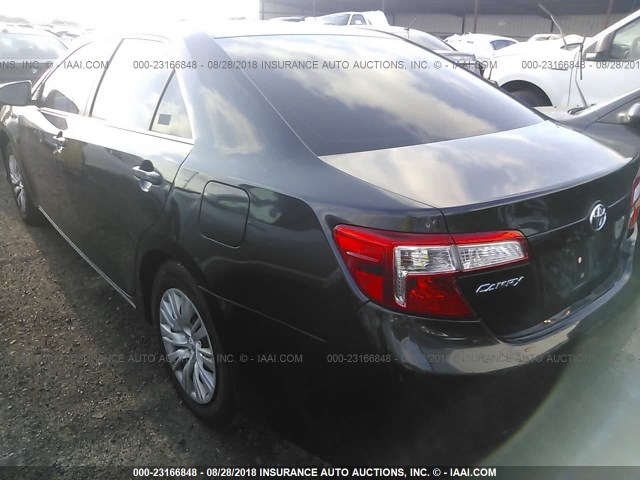 4T4BF1FK0CR224194 - 2012 TOYOTA CAMRY SE/LE/XLE 黑色 照片 3