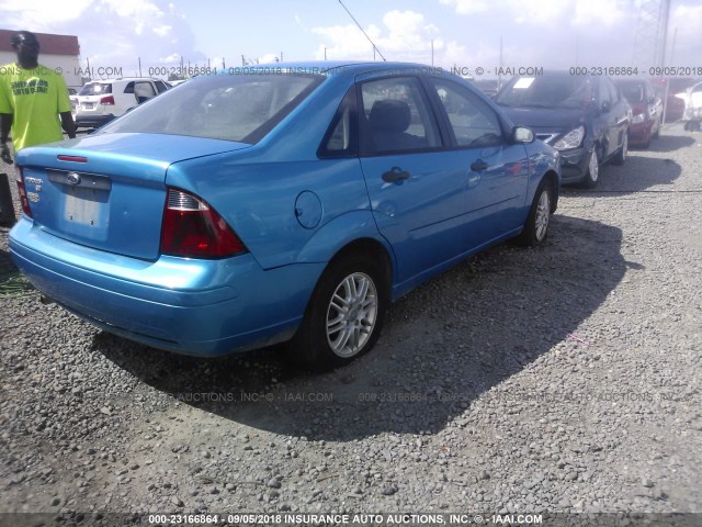 1FAHP34N87W175583 - 2007 FORD FOCUS ZX4/S/SE/SES 青绿色 照片 4