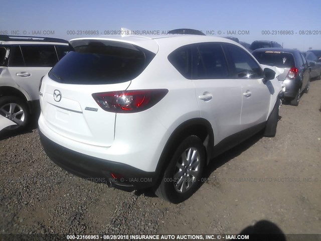 JM3KE2CYXG0913230 - 2016 MAZDA CX-5 TOURING WHITE photo 4