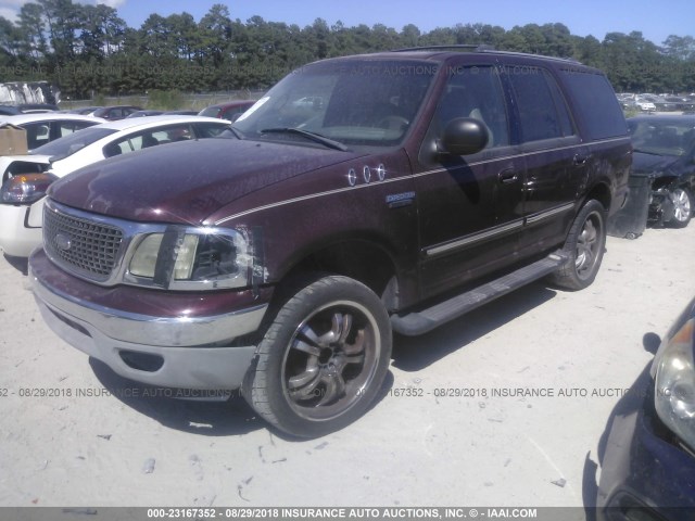 1FMFU16LXYLB85878 - 2000 FORD EXPEDITION XLT BURGUNDY photo 2