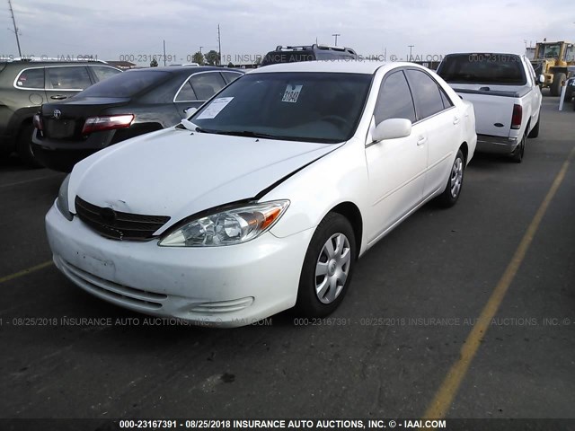 4T1BE32K33U211860 - 2003 TOYOTA CAMRY LE/XLE/SE 白色 照片 2