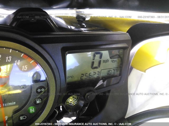 JS1GR7JA642103707 - 2004 SUZUKI GSX-R750 K YELLOW photo 7