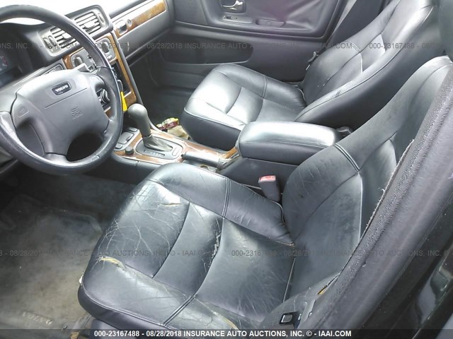 YV1LS56D0X3573238 - 1999 VOLVO S70 GLT BLACK photo 5