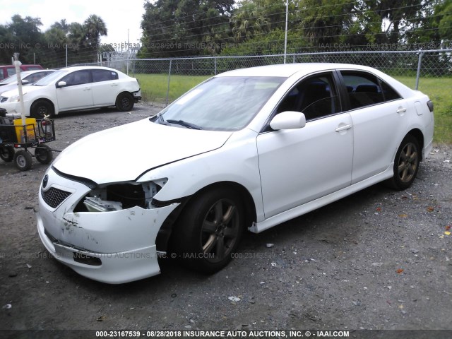 4T1BE46K57U694841 - 2007 TOYOTA CAMRY NEW GENERAT CE/LE/XLE/SE WHITE photo 2