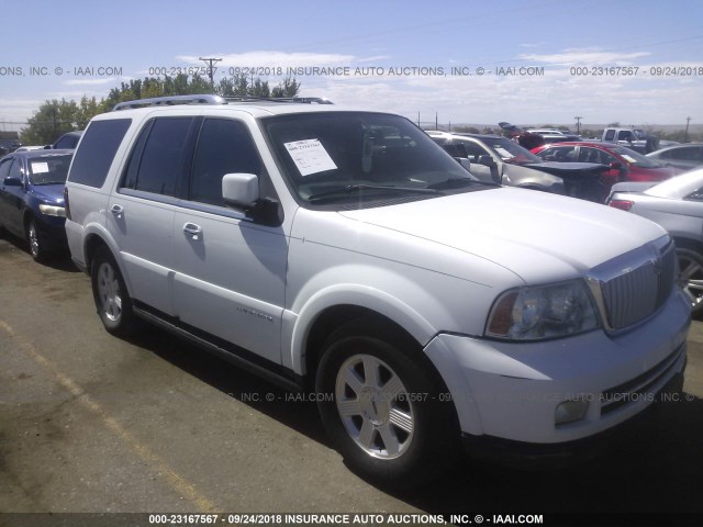 5LMFU275X6LJ01798 - 2006 LINCOLN NAVIGATOR Beyaz fotoğraf 1