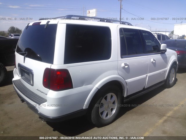 5LMFU275X6LJ01798 - 2006 LINCOLN NAVIGATOR Beyaz fotoğraf 4