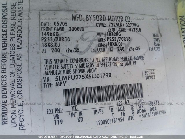 5LMFU275X6LJ01798 - 2006 LINCOLN NAVIGATOR Beyaz fotoğraf 9