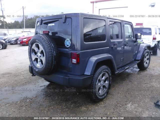 1C4BJWEG4GL262109 - 2016 JEEP WRANGLER UNLIMITE SAHARA BLUE photo 4