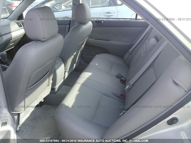 4T1BE32K24U274711 - 2004 TOYOTA CAMRY LE/XLE/SE SILVER photo 8