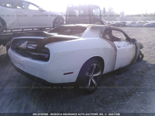 2C3CDZBT5FH888251 - 2015 DODGE CHALLENGER SXT PLUS WHITE photo 4