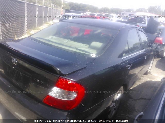 4T1BE32K22U033910 - 2002 TOYOTA CAMRY LE/XLE/SE Qara foto 4