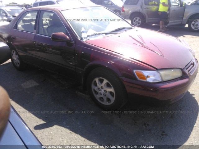 JT2BF28K3X0181932 - 1999 TOYOTA CAMRY LE/XLE BURGUNDY photo 1