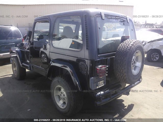 1J4FA59SX2P752592 - 2002 JEEP WRANGLER / TJ SAHARA BLACK photo 3