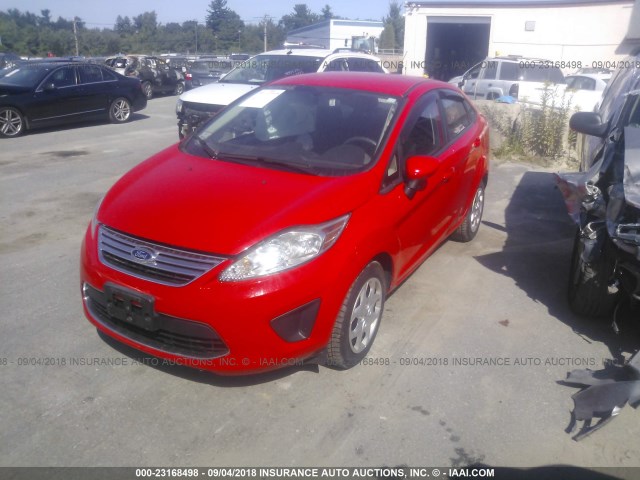 3FADP4BJXCM180167 - 2012 FORD FIESTA SE RED photo 2