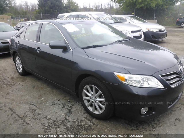 4T1BK3EK5AU102463 - 2010 TOYOTA CAMRY SE/LE/XLE ნაცრისფერი ფოტო 1