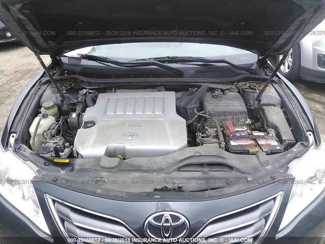 4T1BK3EK5AU102463 - 2010 TOYOTA CAMRY SE/LE/XLE ნაცრისფერი ფოტო 10